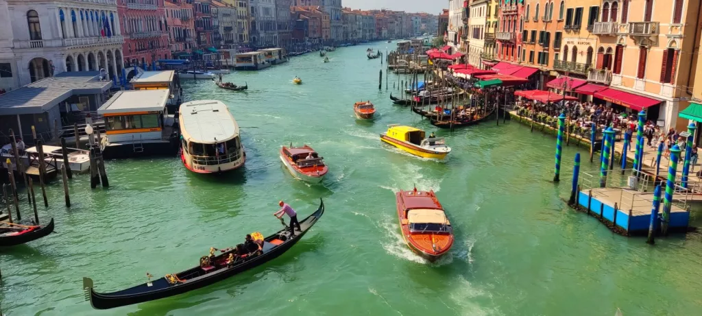 ПЪТЕПИСИ ОТ СВЕТА: ВЕНЕЦИЯ - градът, който плува върху мечти - viber image 2026 04 03 15 08 06 283