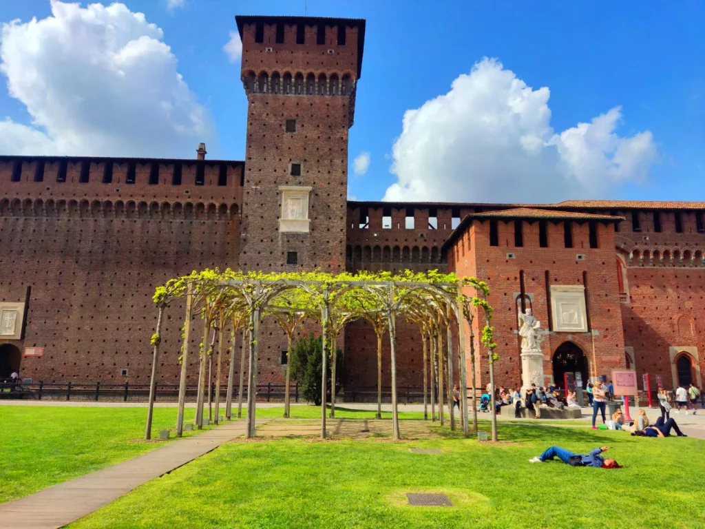 ПЪТЕПИСИ ОТ СВЕТА: МИЛАНО - градът на модата, стилa и вдъхновението - viber image 2026 04 17 14 53 38 324 1