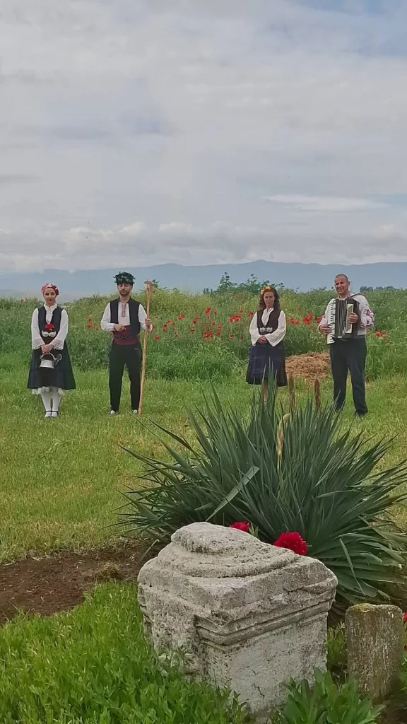 С празничен водосвет осветиха новия параклис „Свети Никола“ в Мало Конаре - viber image 2026 05 09 14 20 57 413