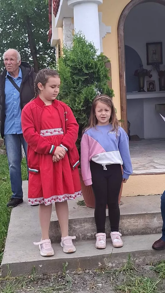 С празничен водосвет осветиха новия параклис „Свети Никола“ в Мало Конаре - viber image 2026 05 09 14 20 57 654