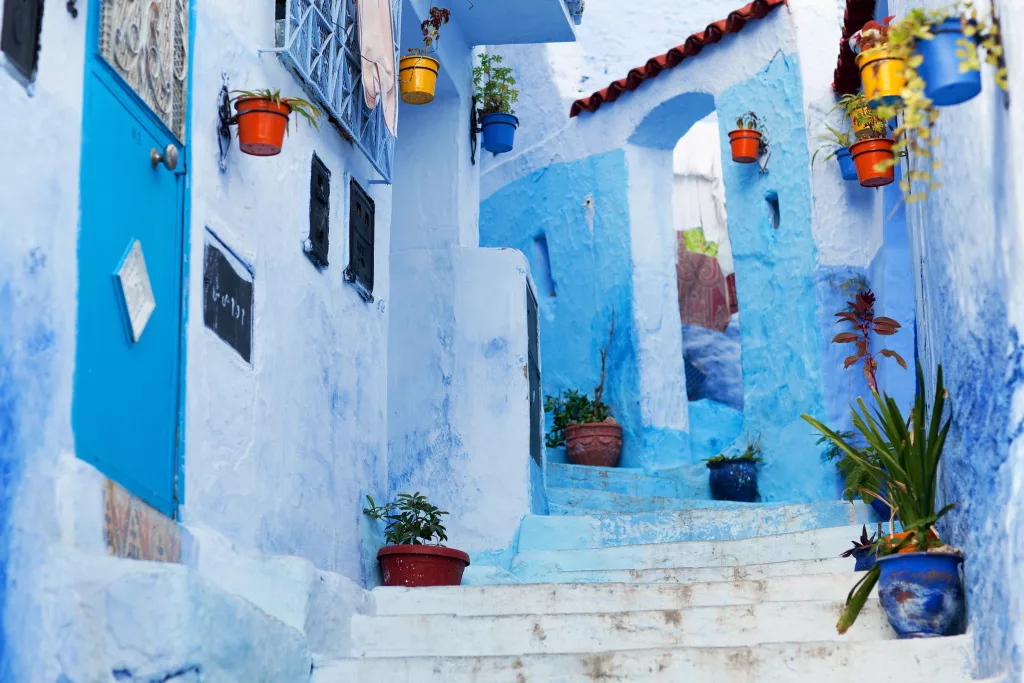 ПЪТЕПИСИ ОТ СВЕТА: МАРОКО – земя на цветове, история и контрасти - motamid2006 chefchaouen 1921173
